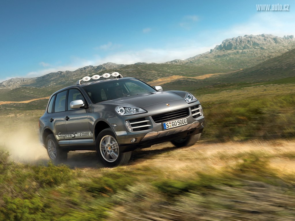 PORSCHE CAYENNE S 1.jpg